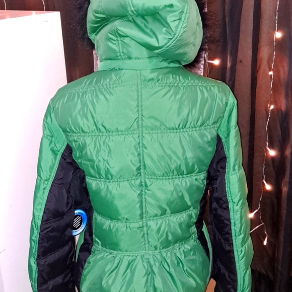 NWT Green w/Black fur Hood Coat SZ XL Perfect for St. PATTY'S DAY - Picture 4 of 5